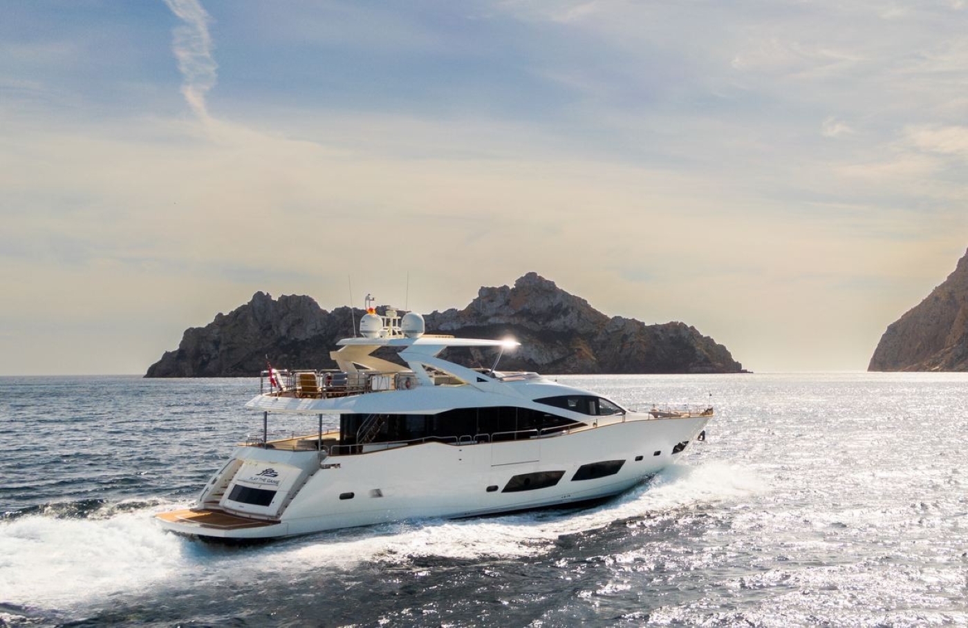 Superyacht PLAY THE GAME.jpg