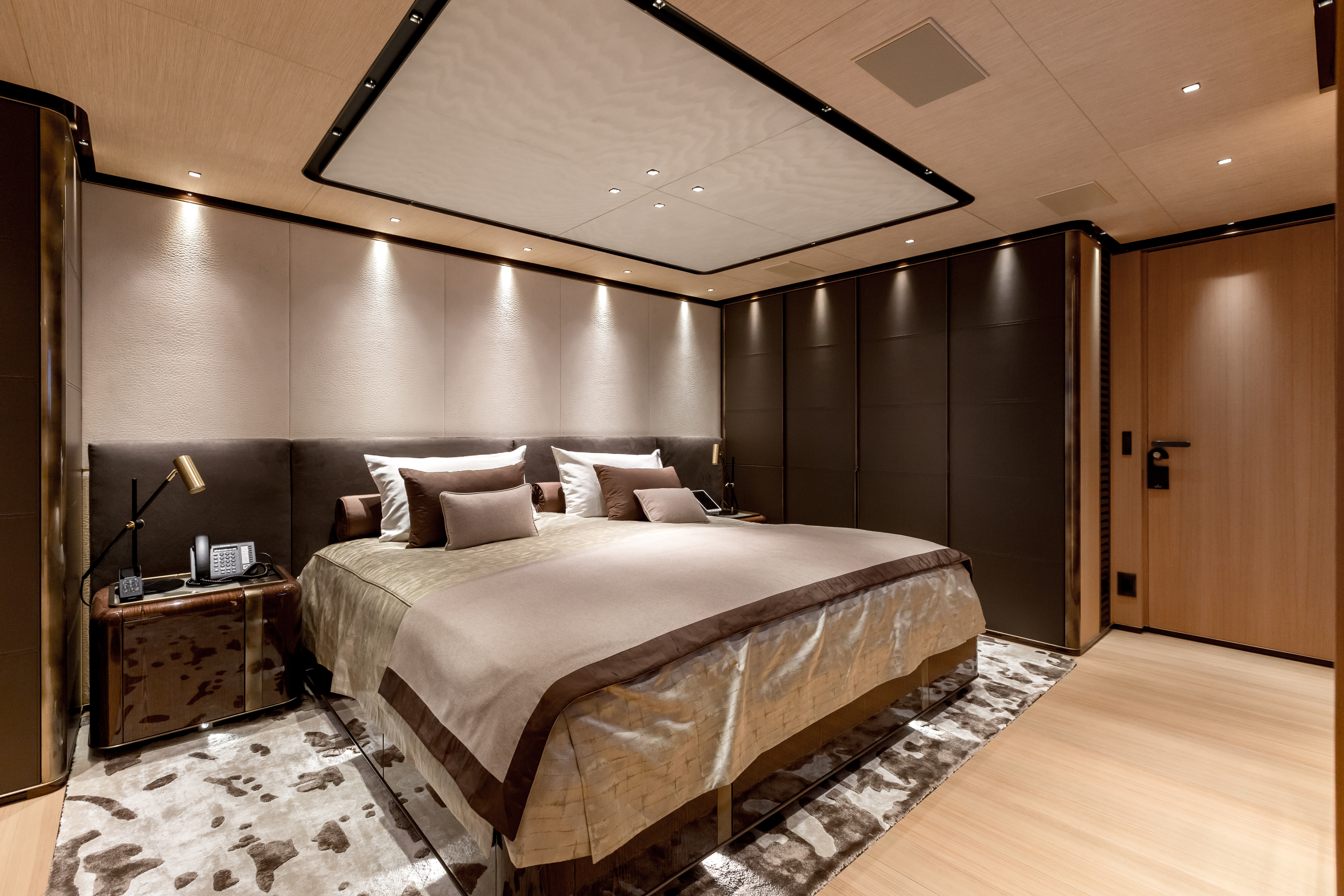 VIP cabin 00004.jpg