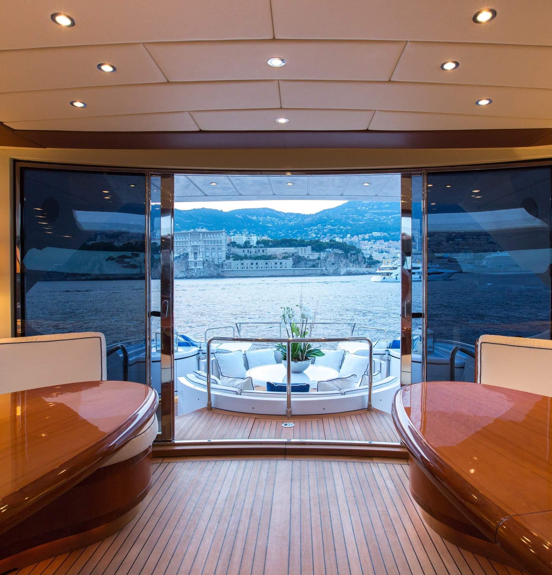 View aft from upper salon.jpg