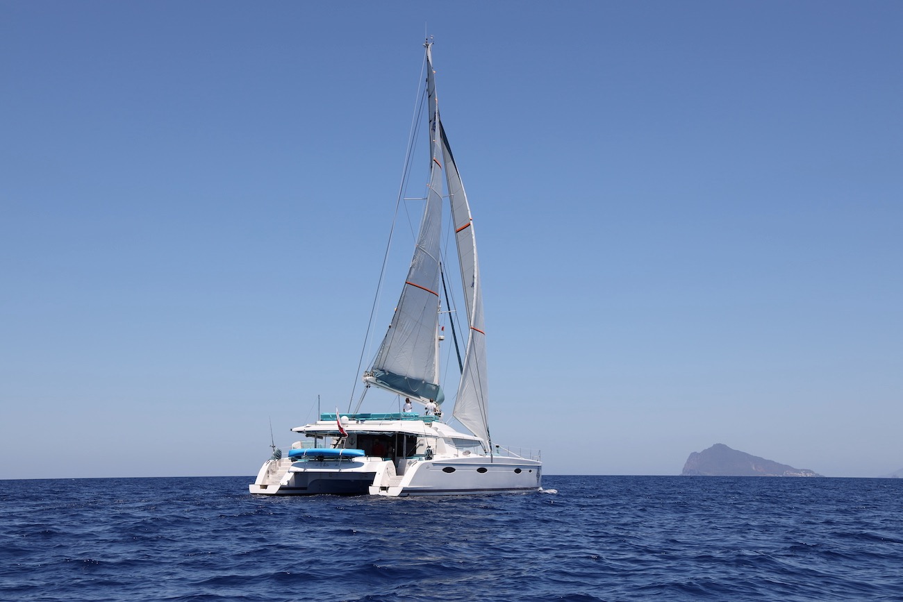 aft view cruising.jpg