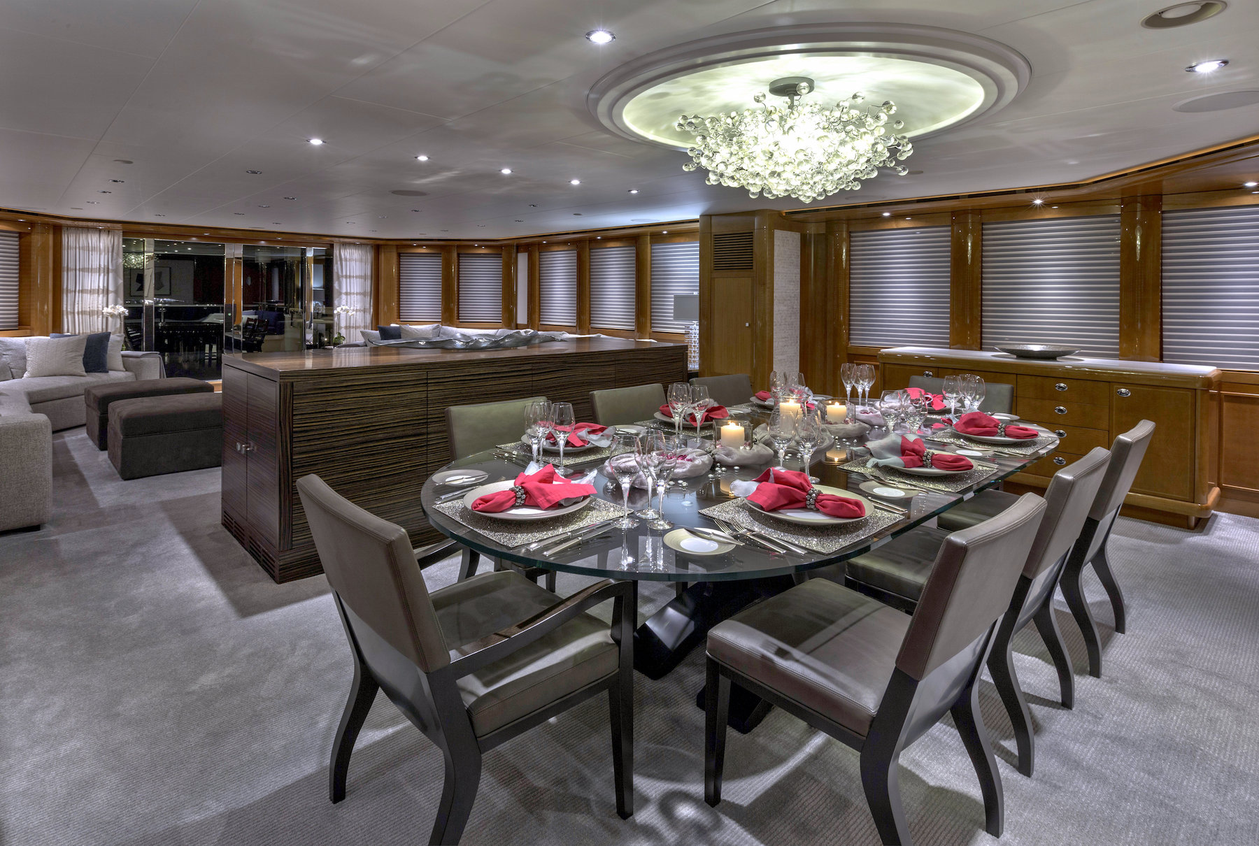 aquavita-indoor-dining.jpg