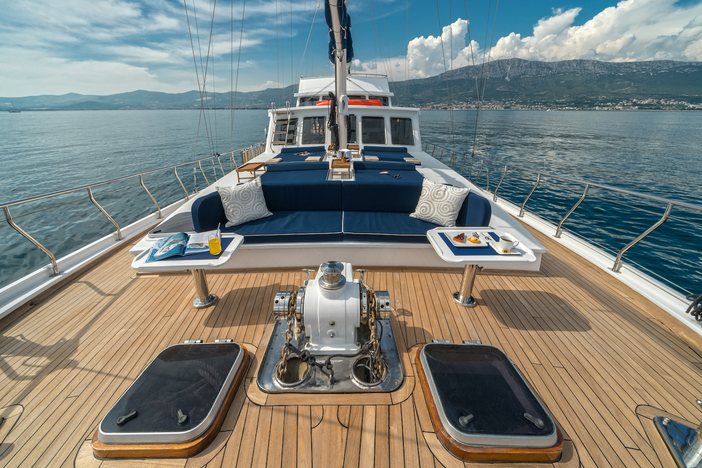 forward deck area.jpg