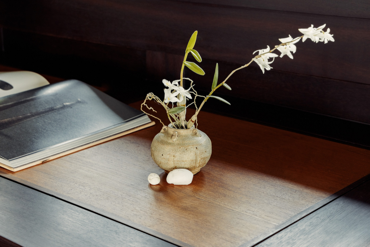 saloon flower details.jpg