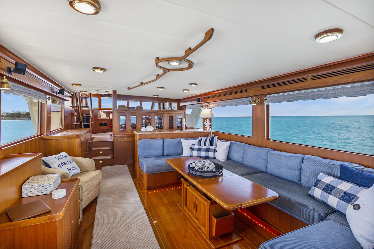 saloon with great views.jpg