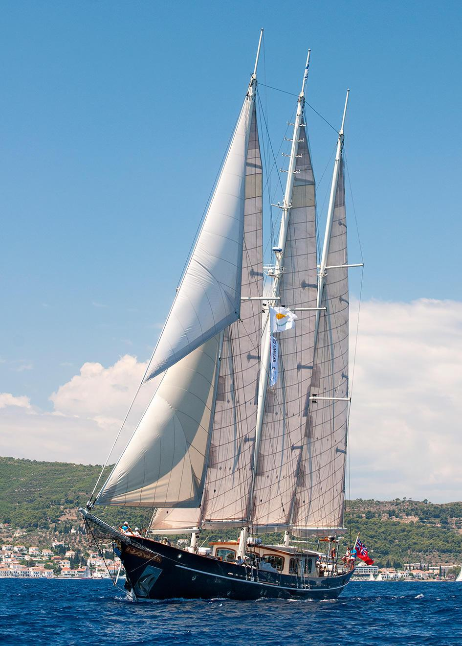 under sail.png