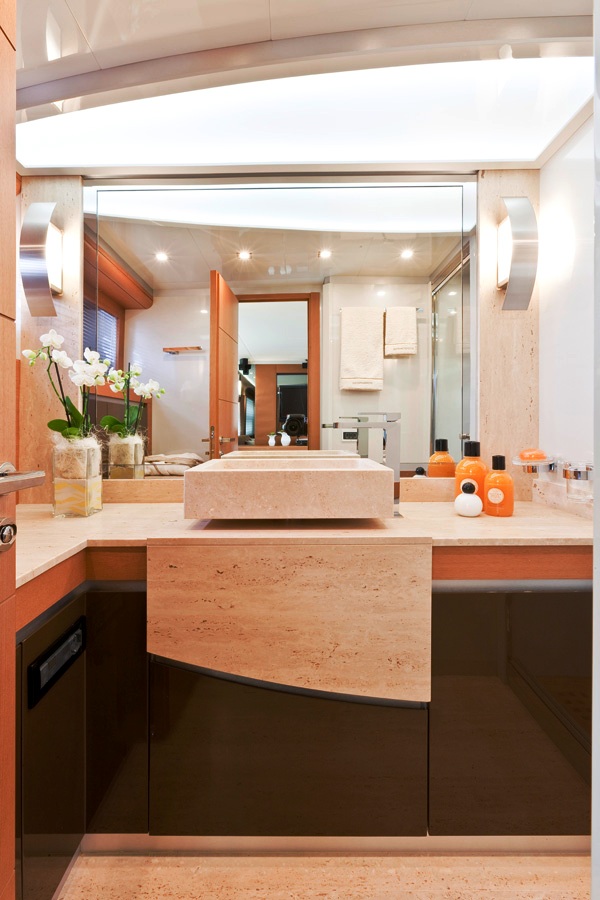 KAIJOU -  Bathroom.jpg