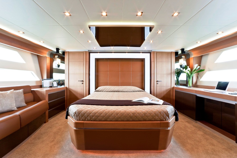  KAIJOU -  Master cabin.jpg