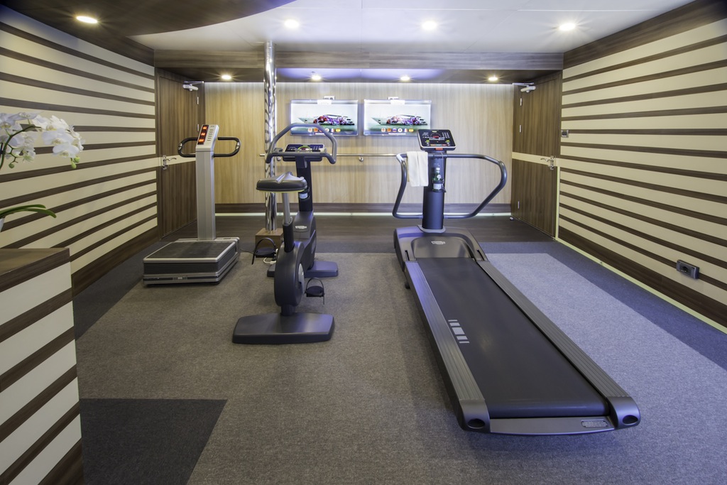 16 Saluzi yacht -Gym.jpg