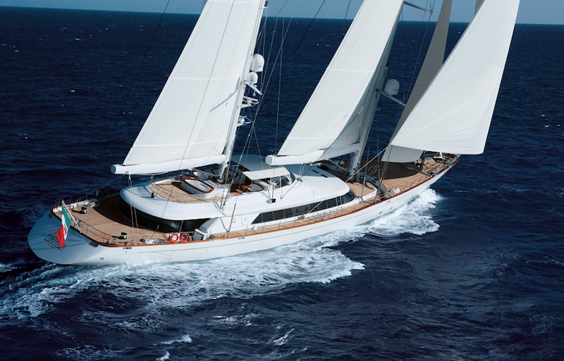 56m Luxury charter yacht Rosehearty.png