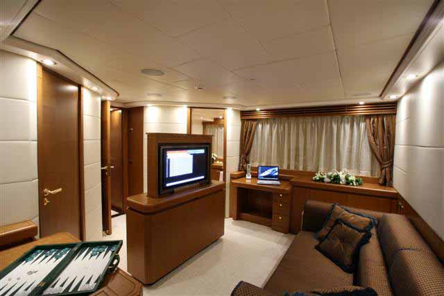 ALFA XII - Playroom or Double Cabin 2.jpg