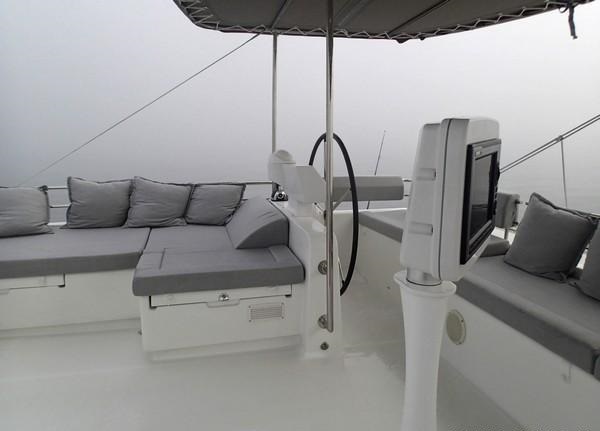 AMAZING - Sundeck lounging.jpg