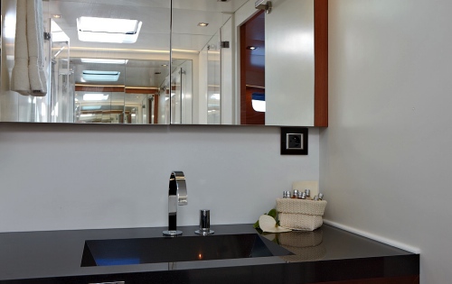 AMAZONCREEK -  Bathroom.jpg