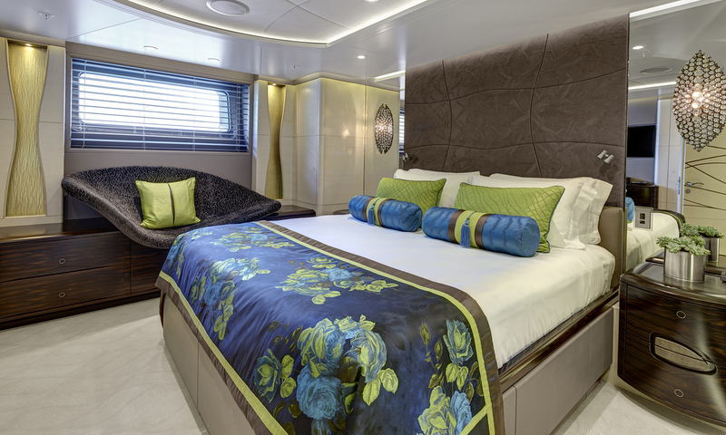 AY46 super yacht MONDANDO 3 - VIP Double - Image by Chris Lewis .jpg