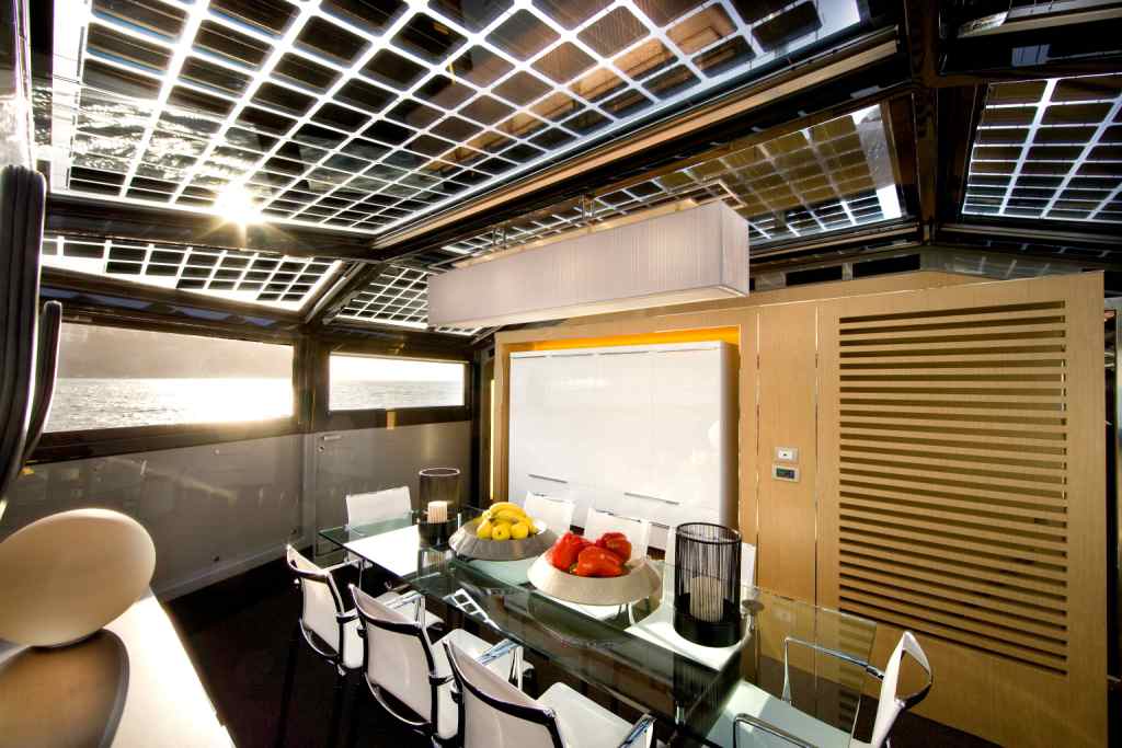 Arcadia Yachts SOLAR - Dining.jpg