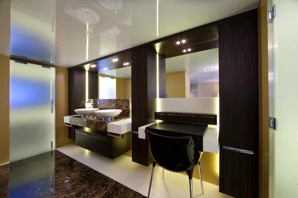 Arcadia Yachts SOLAR - Master Bathroom.jpg