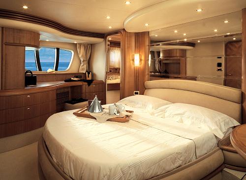 Azimut 68 Master.jpg