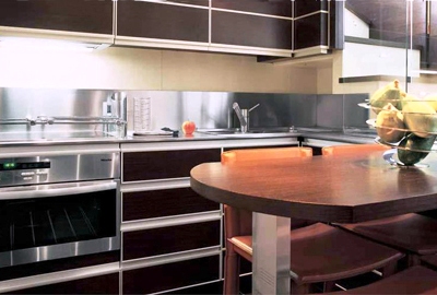 Azimut Mojito -  Galley.jpg