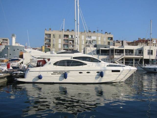 Azimut Yacht KIRAL -  Main.jpg