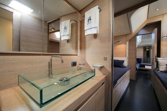 BARONG C Guest Ensuite.jpg