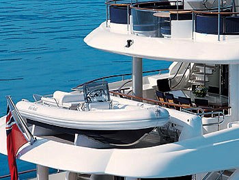 BLUE BELLE - aft view.jpg