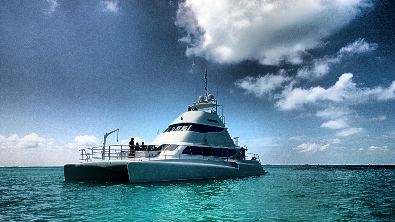 BOLDER WON - Yacht 2.jpg