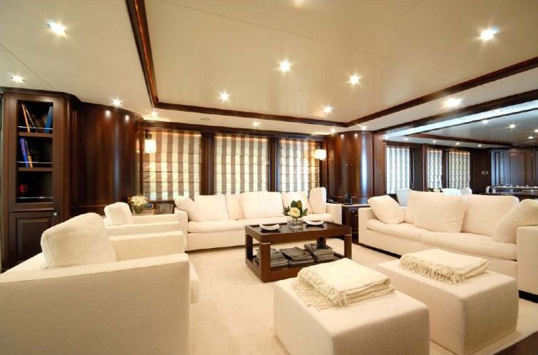 Benetti 122 Motor yacht -  Main Salon 3.jpg