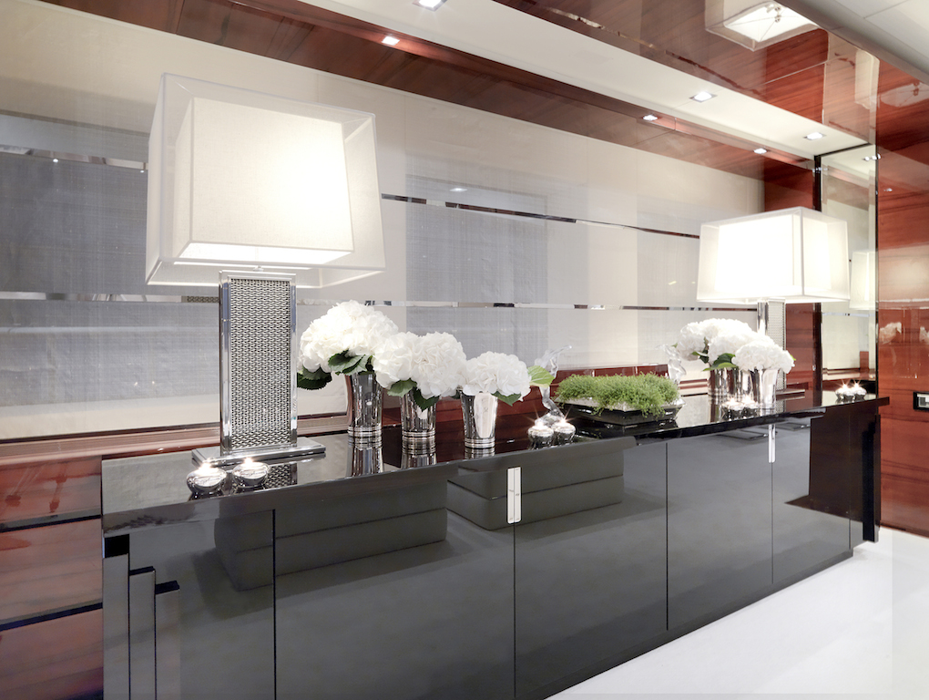 Benetti super yacht ILLUSION - Interior.jpg