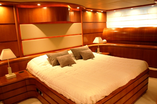 CASPIAN KING -  VIP Cabin.jpg