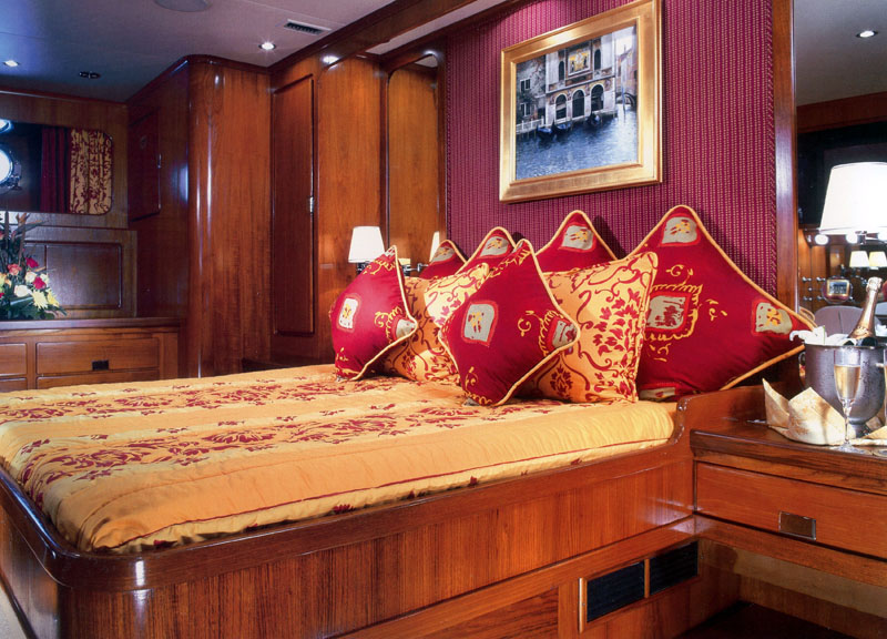 CHRISTIANNE B - Master Cabin.jpg