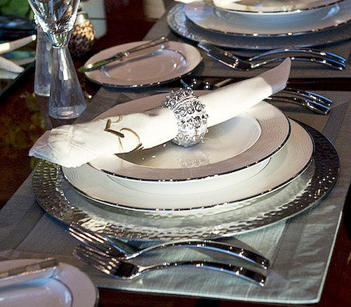 COCO LOCO Dinning detail.jpg