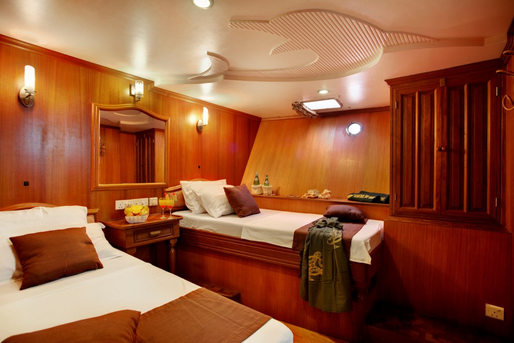 CONTE MAX - Twin cabin c.jpg