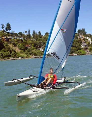 Catamaran AMURA - Sailing Trimaran.jpeg