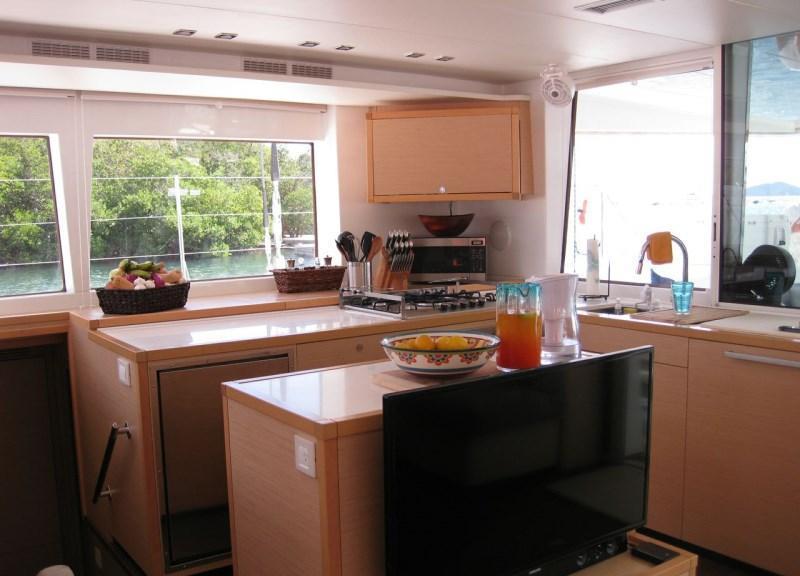 Catamaran BLUE MOON -  Galley 2.jpg