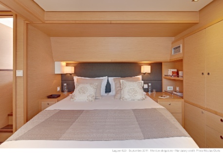 Catamaran Firefly -  Guest Double Cabin.jpg
