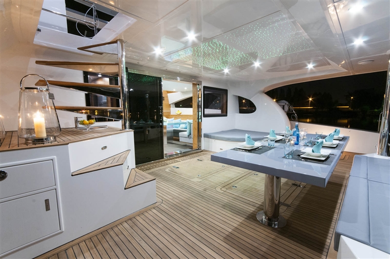 Catamaran SKYLARK -  Aft Deck.jpg