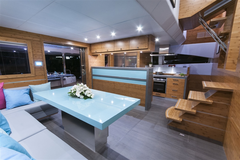 Catamaran SKYLARK -  Main Salon.jpg