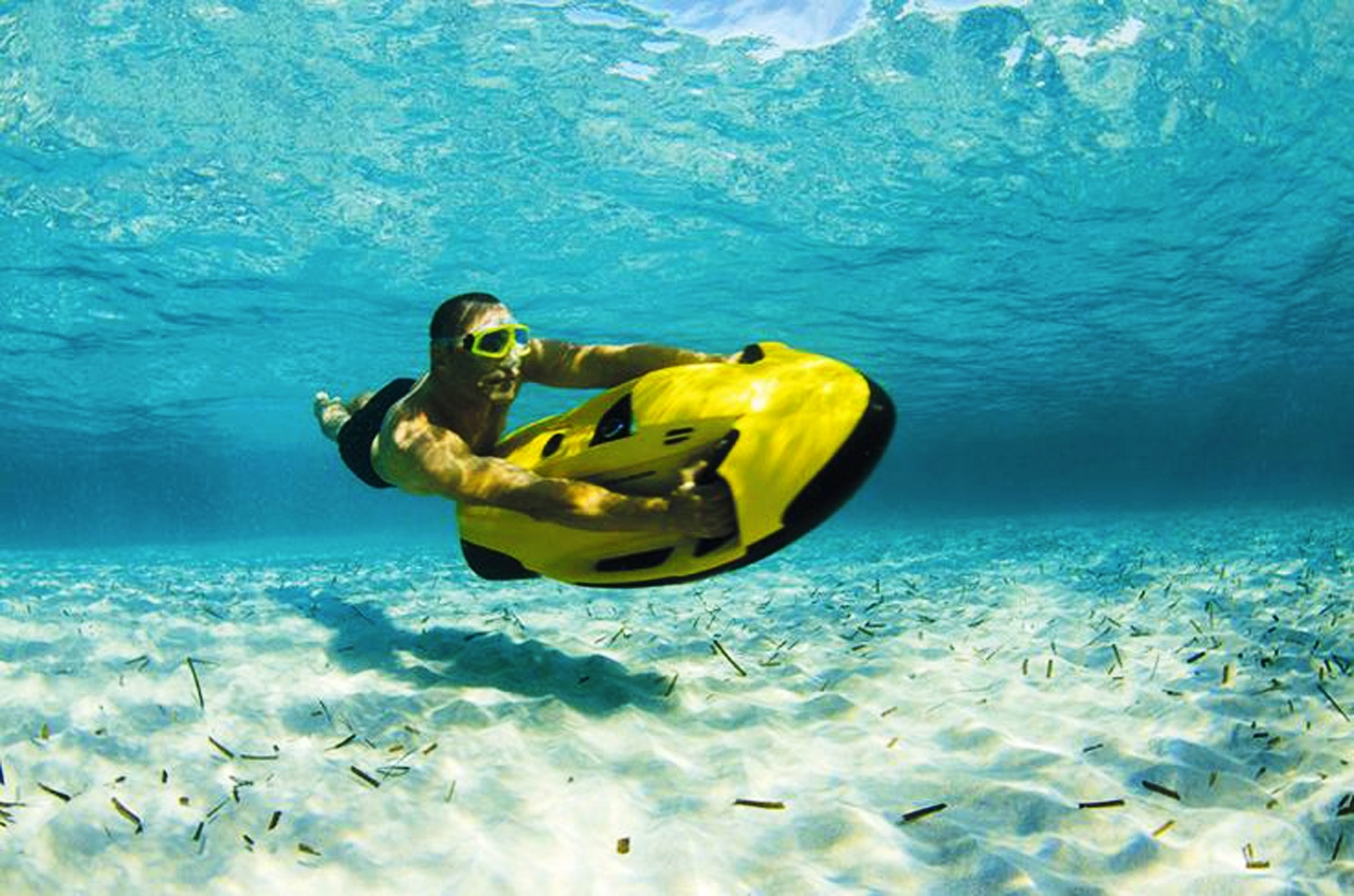 Catamaran SOMETHING WONDERFUL - Seabob.jpg