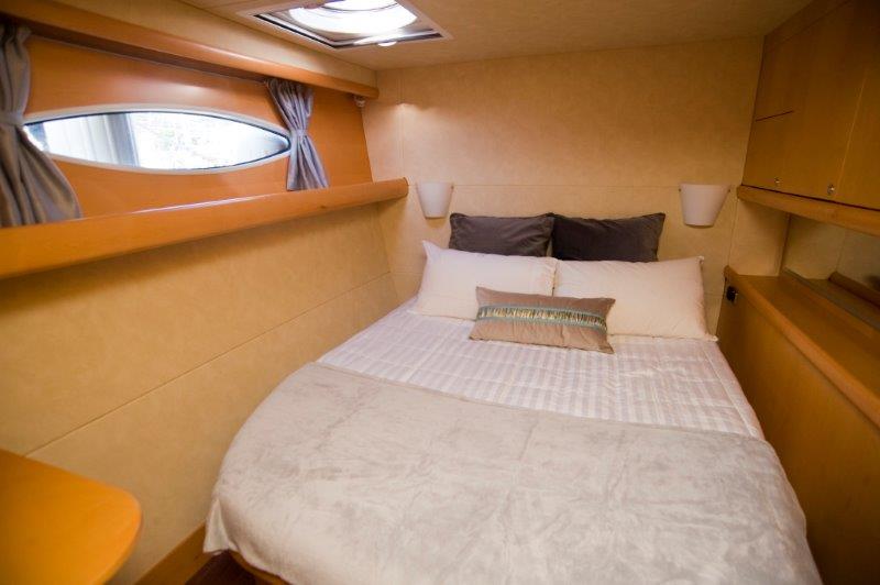 Catamaran yacht WHY NOT - queen cabin.jpg
