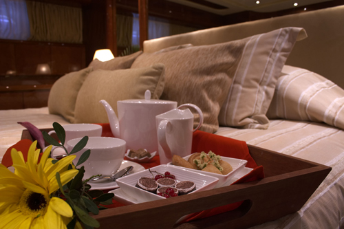 Champagne O Clock -  Breakfast in Bed.jpg