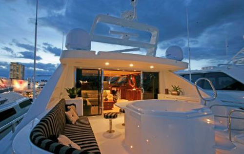 Christine II -  Sun Deck.jpg