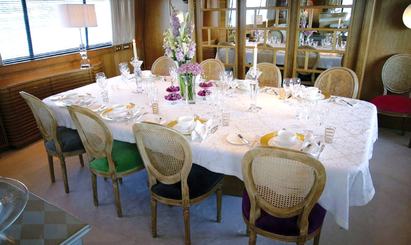 DANGLETERRE II  Dining.jpeg