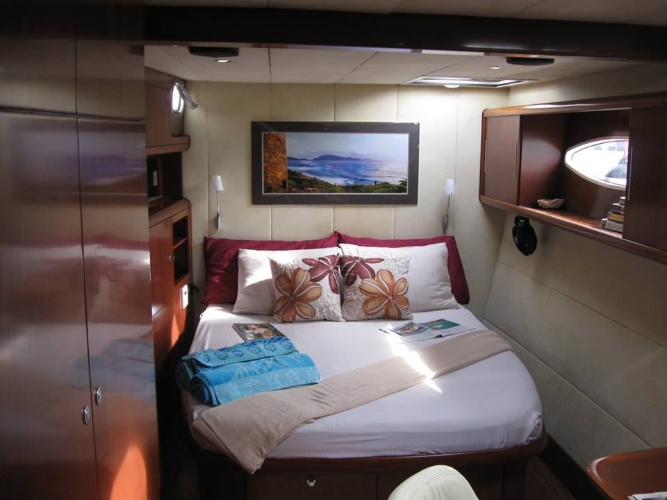 DELPHINE -  Master Cabin.jpg