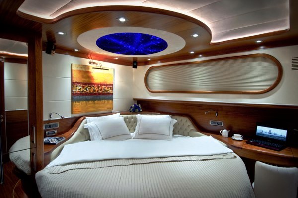 DOLCE MARE Cabin.jpg