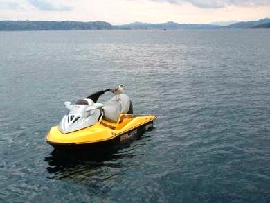 DUST -  Jetski.jpg