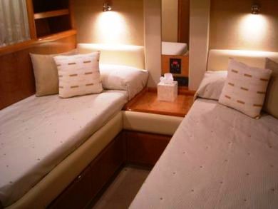 DUST -  Twin Cabin.jpg
