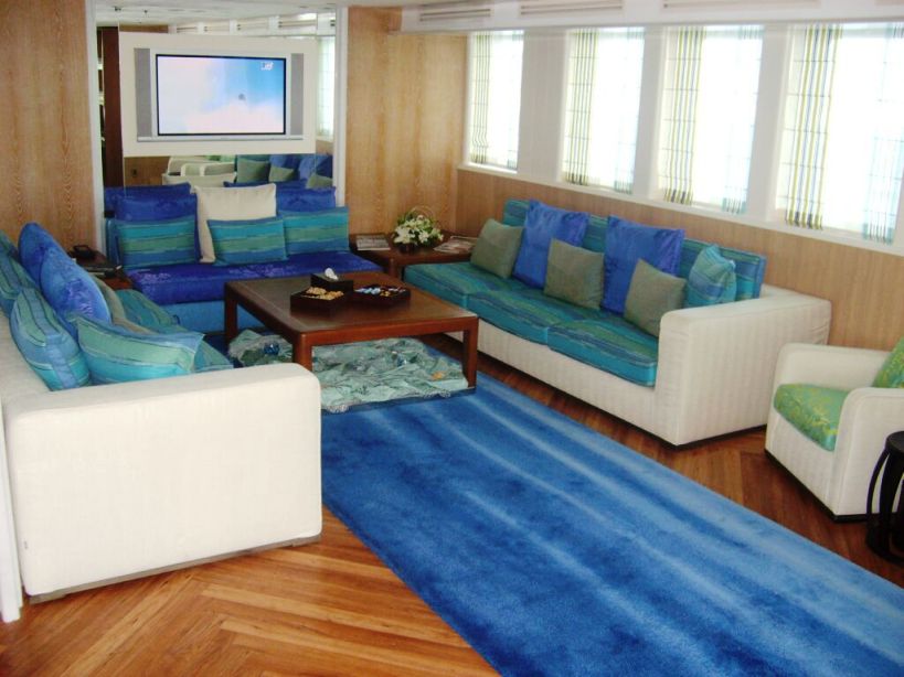 Delma Lounge2.jpg