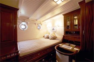 ELEONORA -  Double Cabin 2.jpg