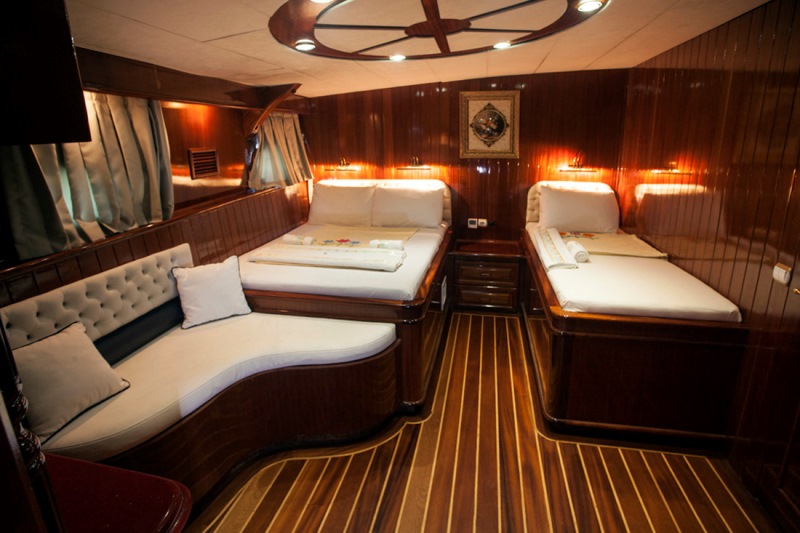 Esma Sultan  twin cabin view.jpg