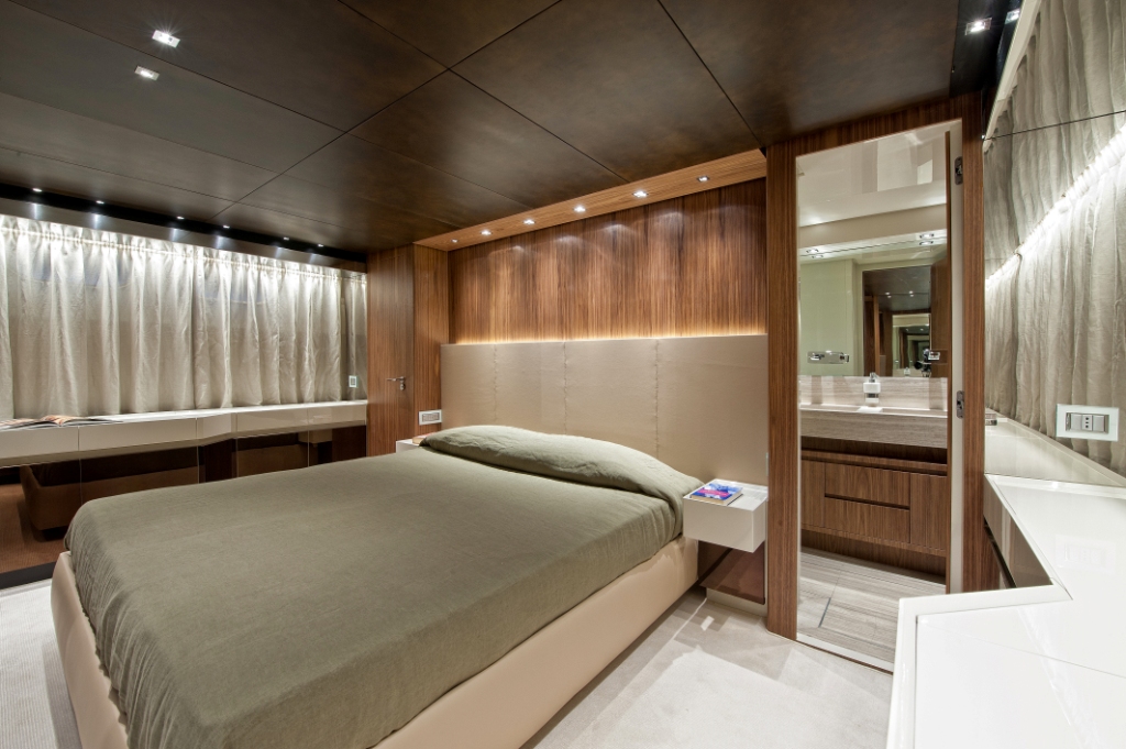 FORTUNA SL82 -  Master Cabin.jpg