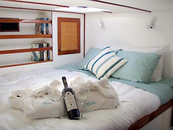 Frangines - Guest Stateroom.jpg